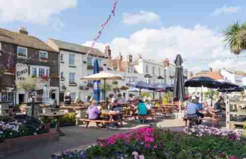 SEASIDE town in the UK